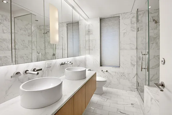 Sold by Stribling | media 18