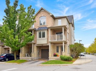 621 Budgeon Cmn, Burlington, ON L7L 0C8