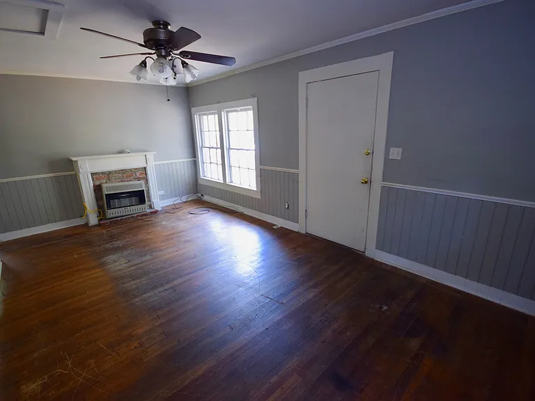 103 Myrtle St — Photo 3