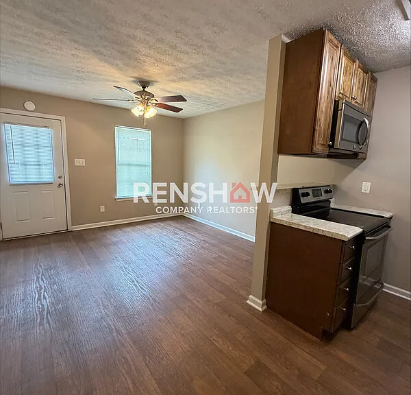 143 W Deaderick St #E — Photo 3