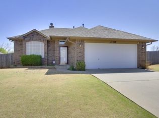 12328 SW 12th St, Yukon, OK 73099