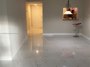 11307 SW 200th St APT 106B, Miami, FL 33157