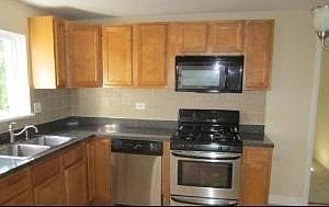 4th image of 4127 N Keeler Ave APT 301S