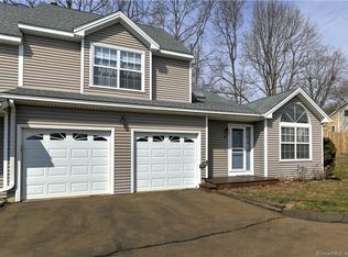 96 Jones Hill Rd UNIT F4, West Haven, CT 06516