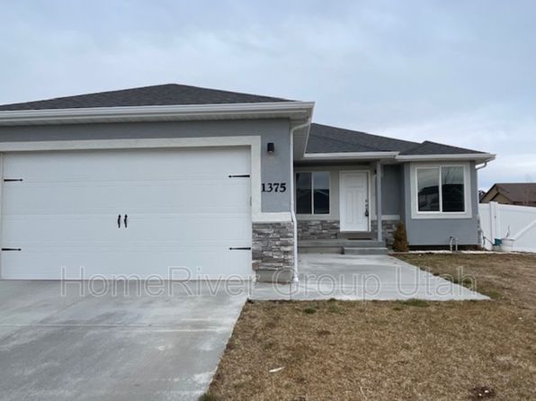 1375 E Rachel Way