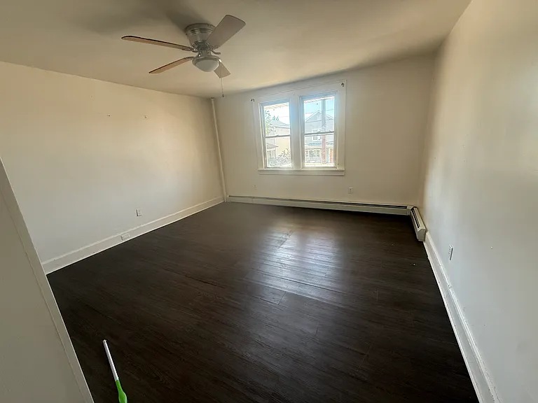 1415 Cedar Ave #2 — Photo 3