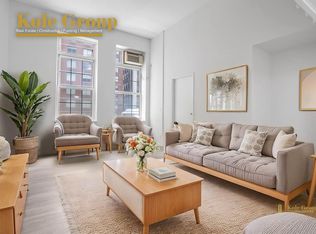 88 Fulton St UNIT 403, New York, NY 10038