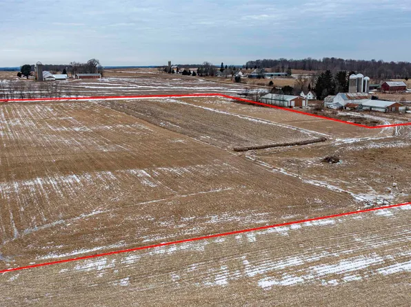 E7017 Symco Rd, Bear Creek, WI 54922