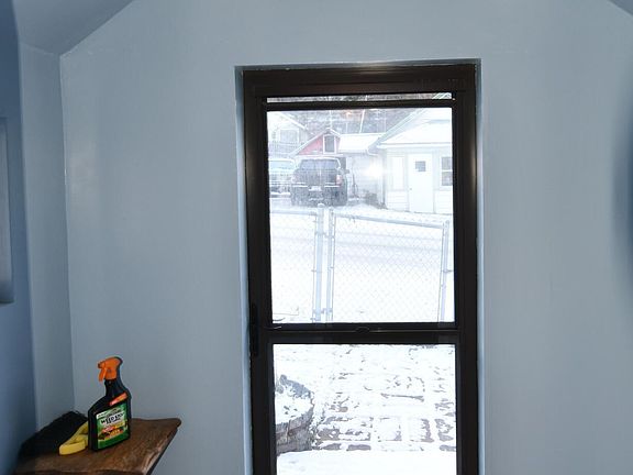 5th image of 827 & 835 Lower Page Rd