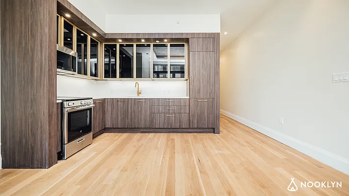 Rented by Nooklyn NYC LLC | media 62