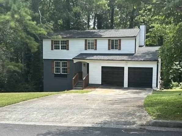 1906 Madras Ct, Lithonia, GA 30058