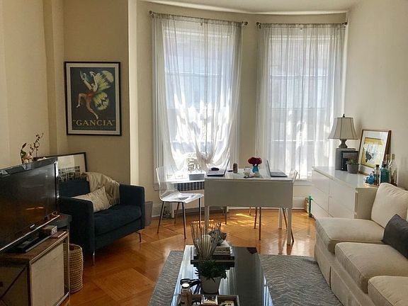2nd image of 5 E 67th St APT 3A