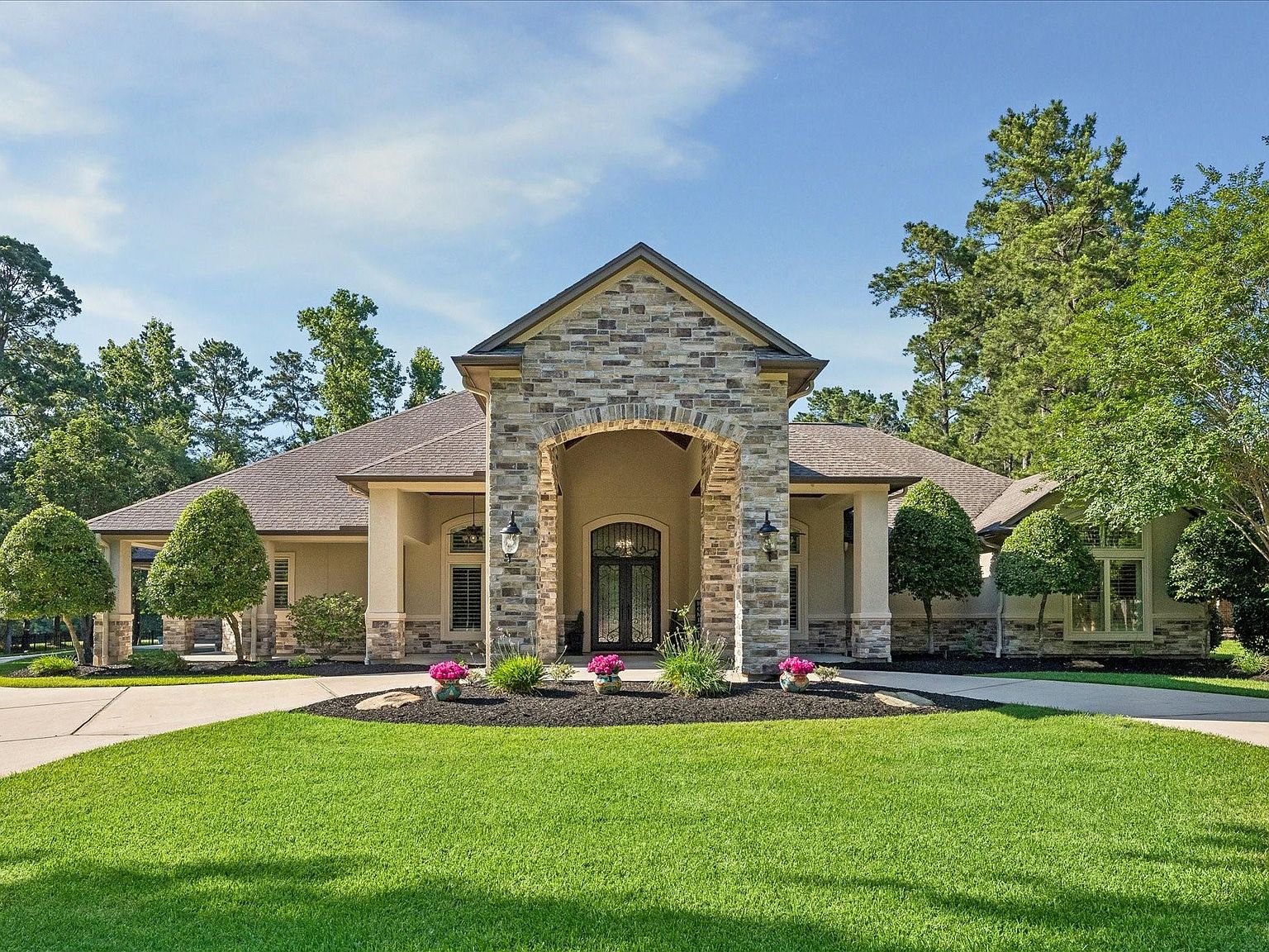 28203 Meadow Frst