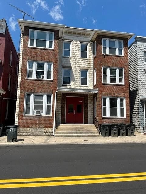1st image of 419 S Potomac St #1