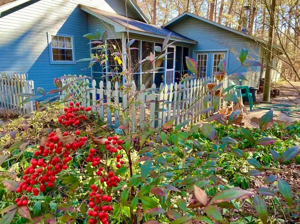 257 County Road 4597, Winnsboro, TX 75494