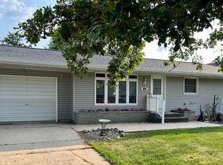 1209 Bluff St, Alden, IA 50006