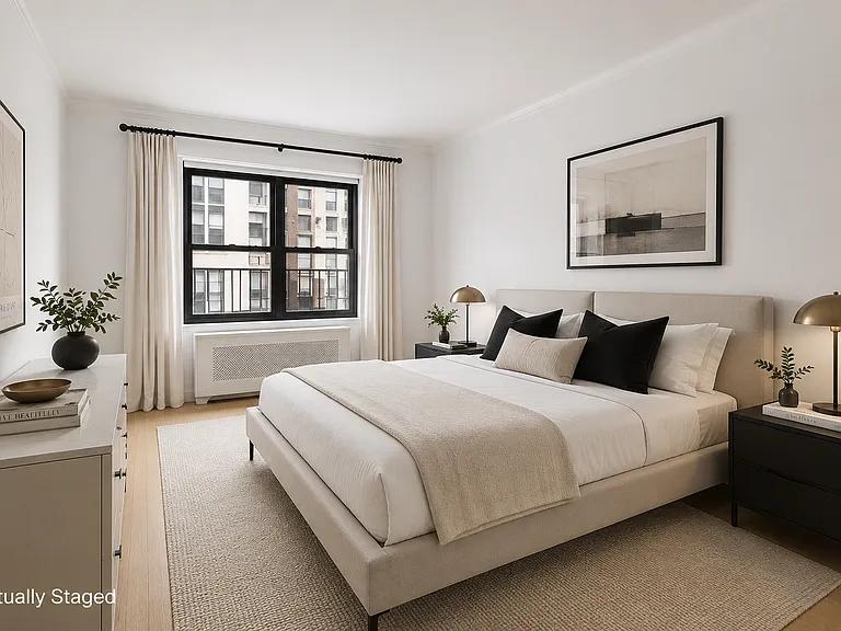 220 E 57th St #16A — Photo 3