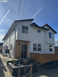 2134 SE Brooklyn St, Portland, OR, 97202
