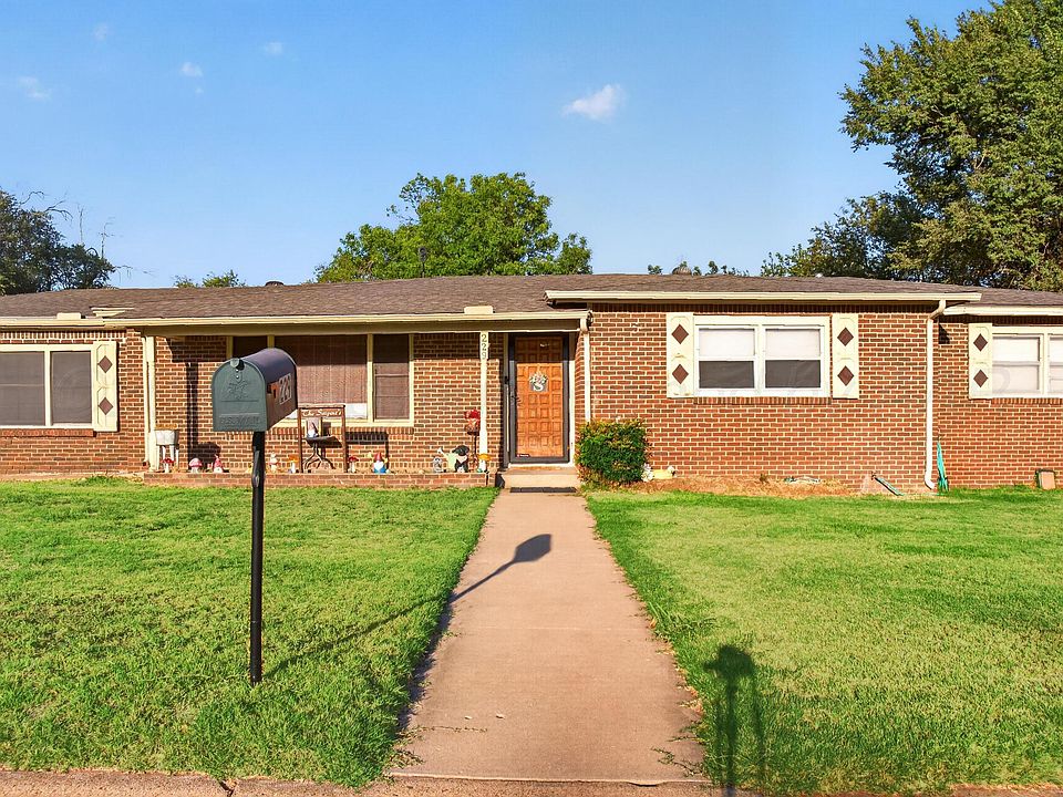 1st image of 229 Garrett St