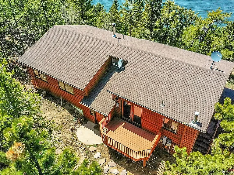 247 Alpine Dr — Photo 32