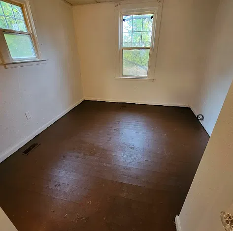 4 bed, 1.5 bath, 1195 sqft, $1,450 — Photo 3