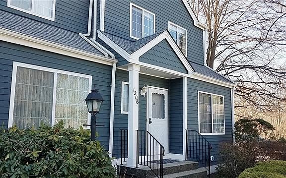 2nd image of 1206 Scarborough Dr