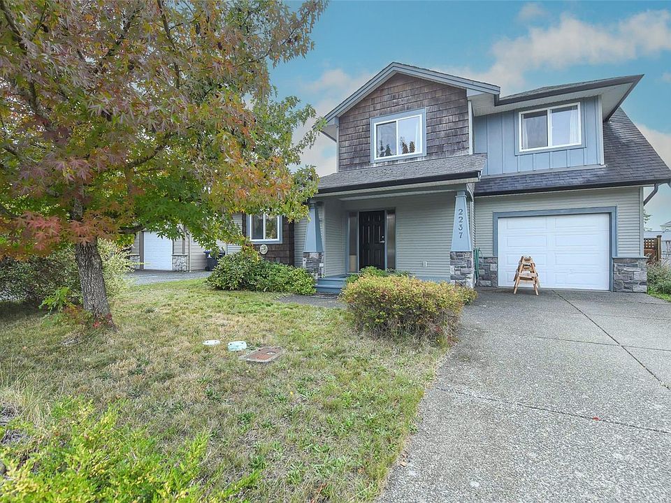 1st image of 2237 Neptune Way
