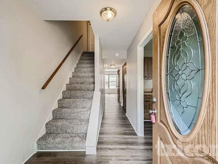 1103 Riverboat Ct — Photo 6