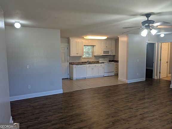 2nd image of 114 Atkinson Dr
