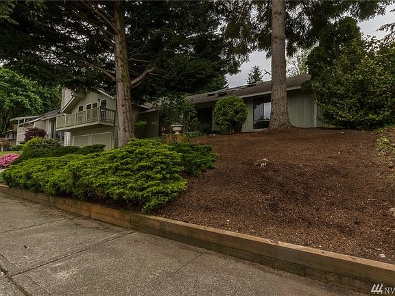 3rd image of 17019 SE 41st St