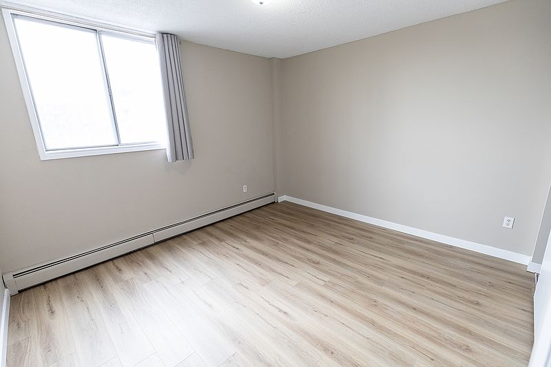 Calgary Apartment for rent - 1 Bedroom — photo 13