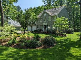21 Michelle Ln, Mansfield, CT 06250