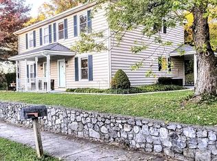 107 N Monroe St, Fincastle, VA 24090