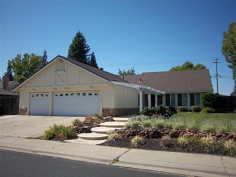 1st image of 1412 Knollcrest Dr