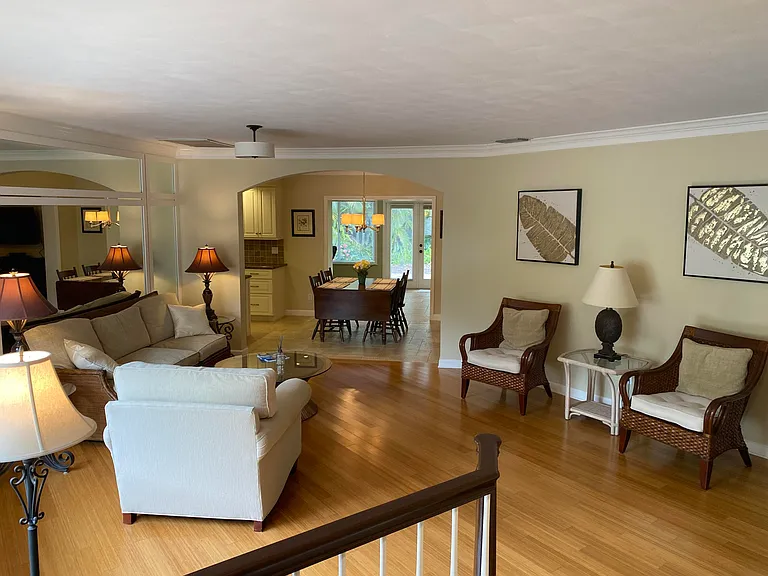 535 Flamevine Ln — Photo 12