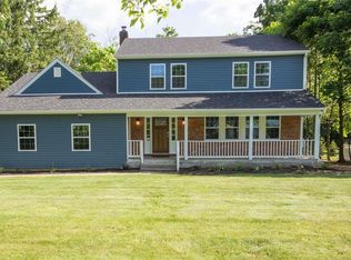 23 Thompson Hill Rd, Saint James, NY 11780