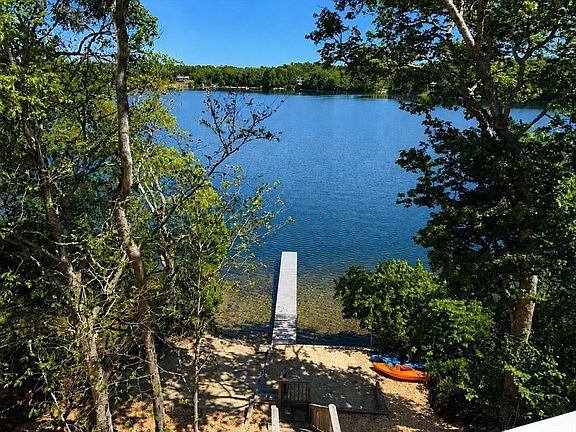 5th image of 29 Eagle Hill Dr