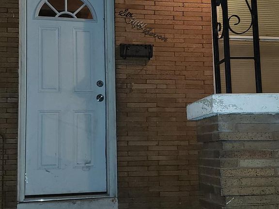 2nd image of 657 E Westmoreland St