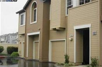 1st image of 2502 Baywood Way
