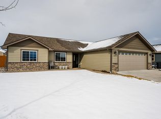 1339 Silverton Dr, Ranchester, WY 82839