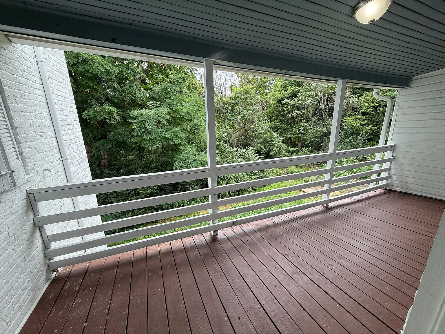 4 bed, 2845 sqft, $2,349 — Photo 3