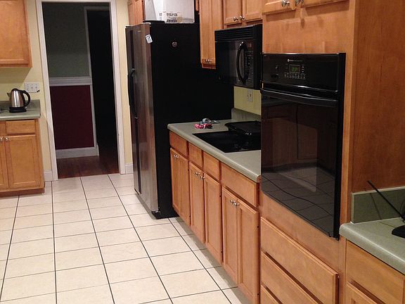 4th image of 738 Connell Dr