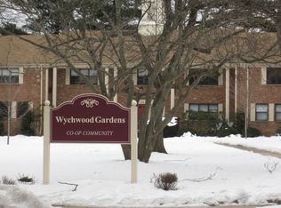 56 One Sandra Cir #C, Westfield, NJ 07090