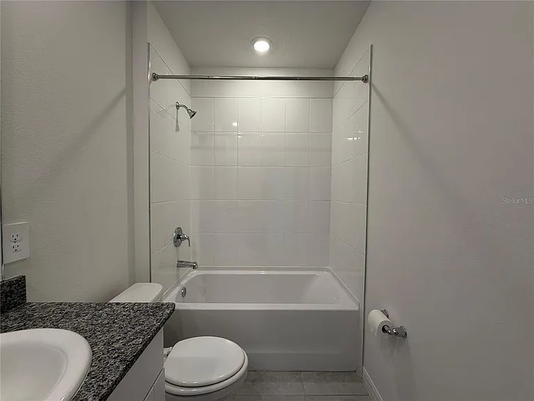 5009 Katrina Dr — Photo 56