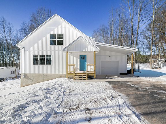 2nd image of 208 Ash Ln