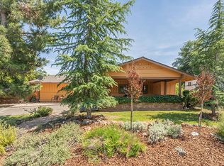 755 Cascade Ct, Redding, CA 96001