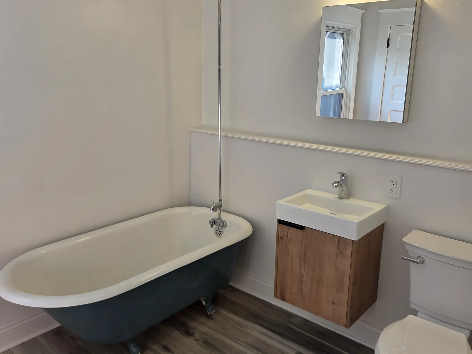 2 bed, 860 sqft, $1,795 — Photo 4