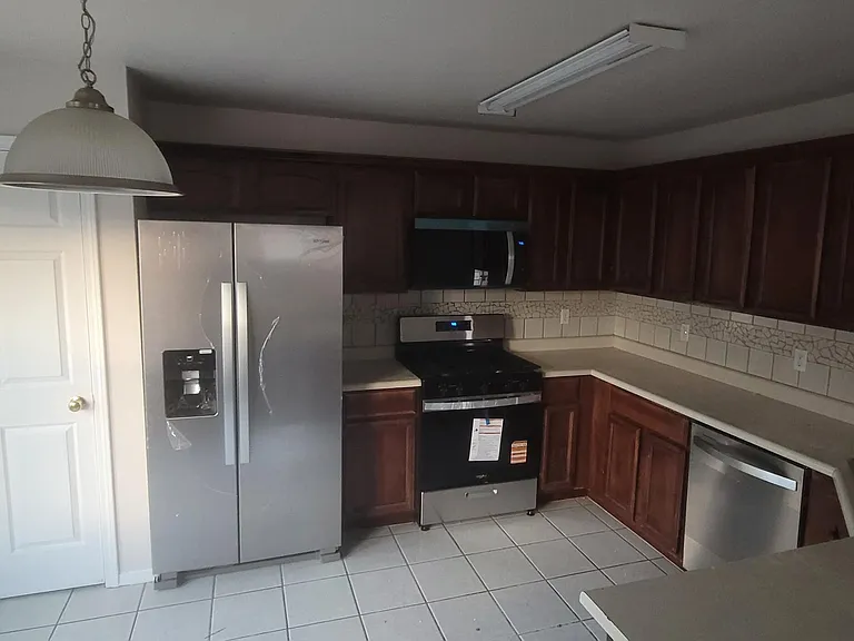 661 Paseo Sereno Dr — Photo 6