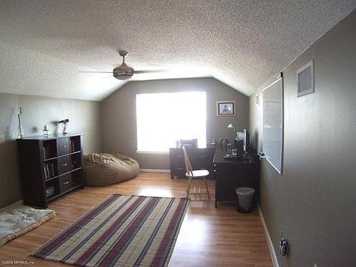 4th image of 2884 Coachman Lakes Ct