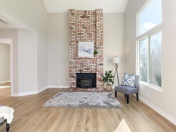5th image of 7451 Wachtel Way